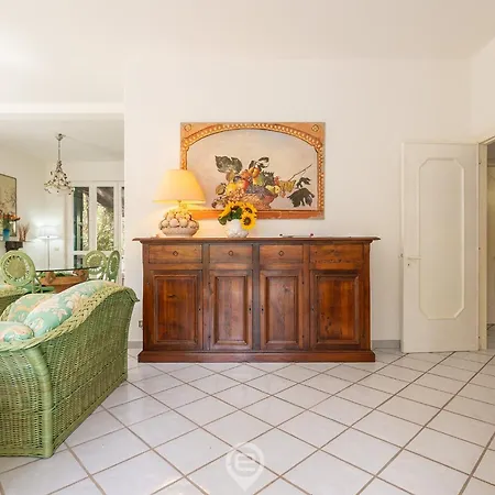 Chiara Villa Fort Village