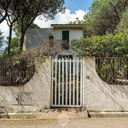 Chiara Βίλα Fort Village